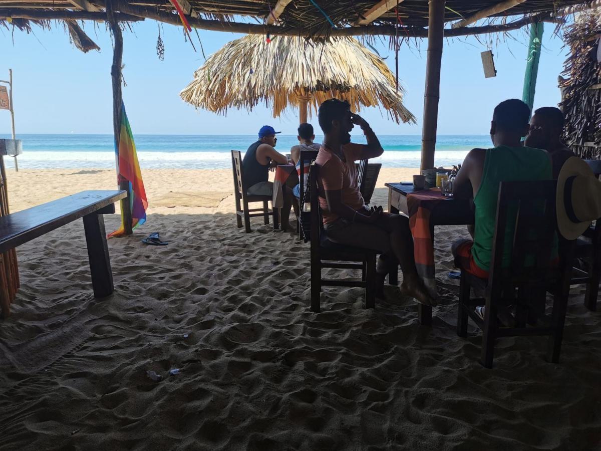 La Maxima & Lgbt Hotell Zipolite Exteriör bild