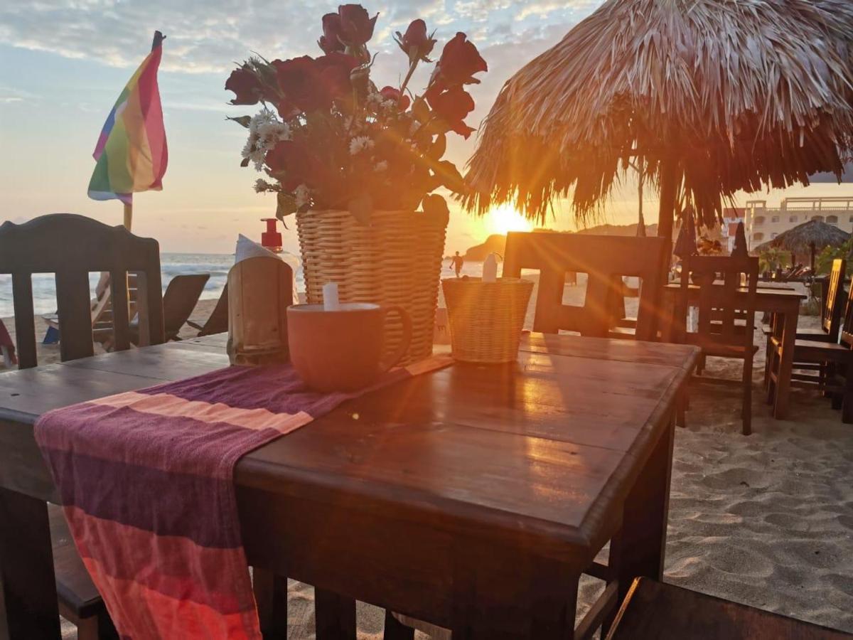 La Maxima & Lgbt Hotell Zipolite Exteriör bild