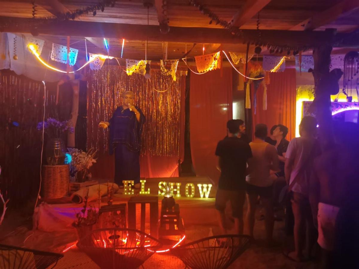 La Maxima & Lgbt Hotell Zipolite Exteriör bild