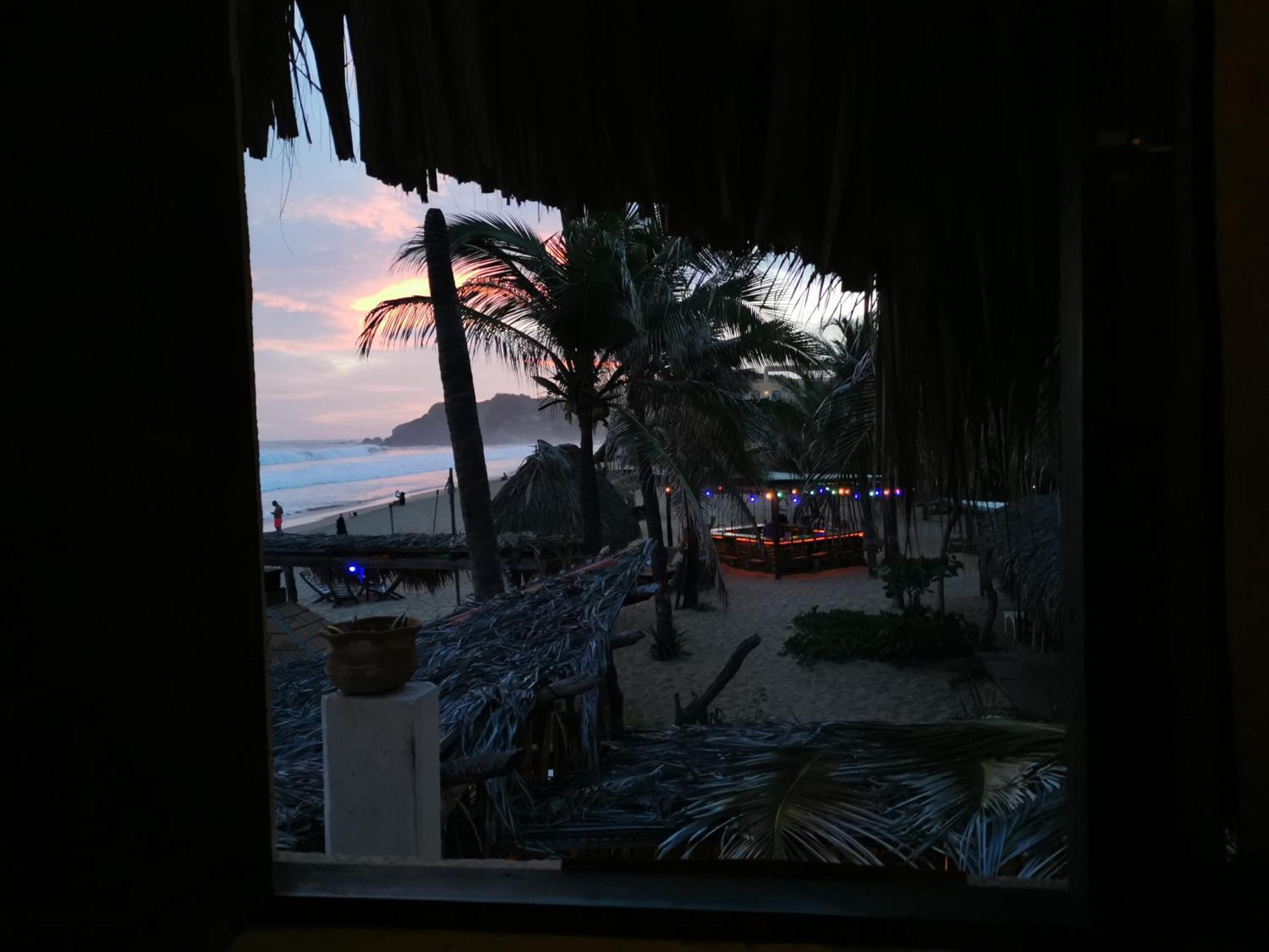 La Maxima & Lgbt Hotell Zipolite Rum bild