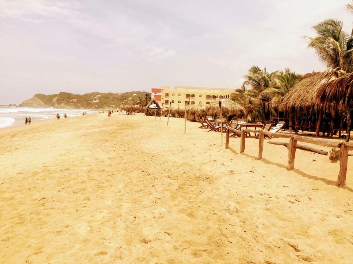 La Maxima & Lgbt Hotell Zipolite Exteriör bild