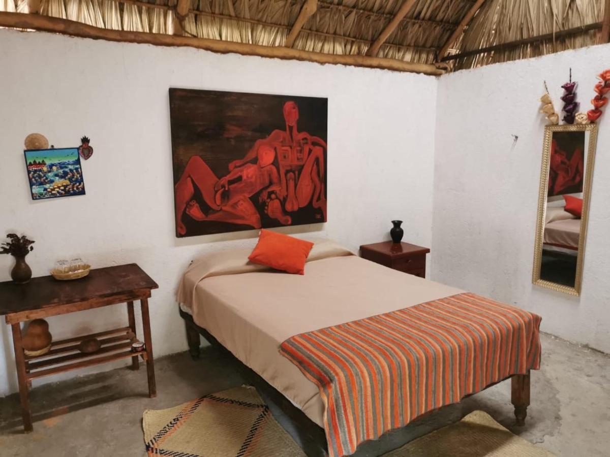 La Maxima & Lgbt Hotell Zipolite Exteriör bild